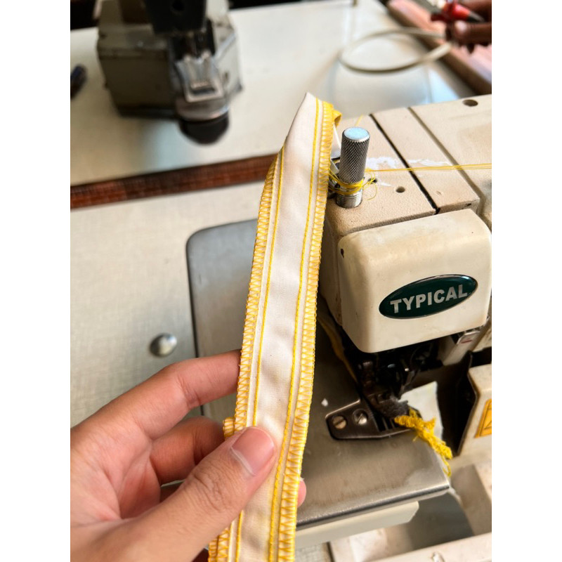 MESIN OBRAS TYPICAL BENANG 5 SERVO DIRECT ORIGINAL