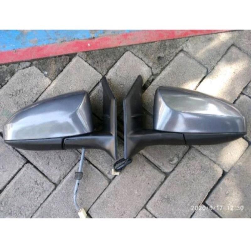 Spion Mobil Calya/Sigra Sepasang
