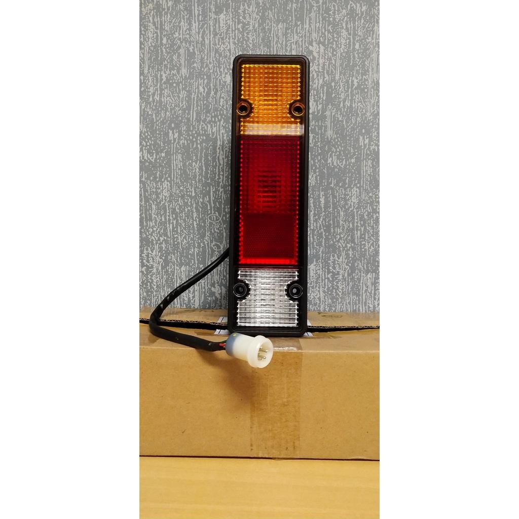 Lampu Stop Belakang L300  (Mitsubishi)