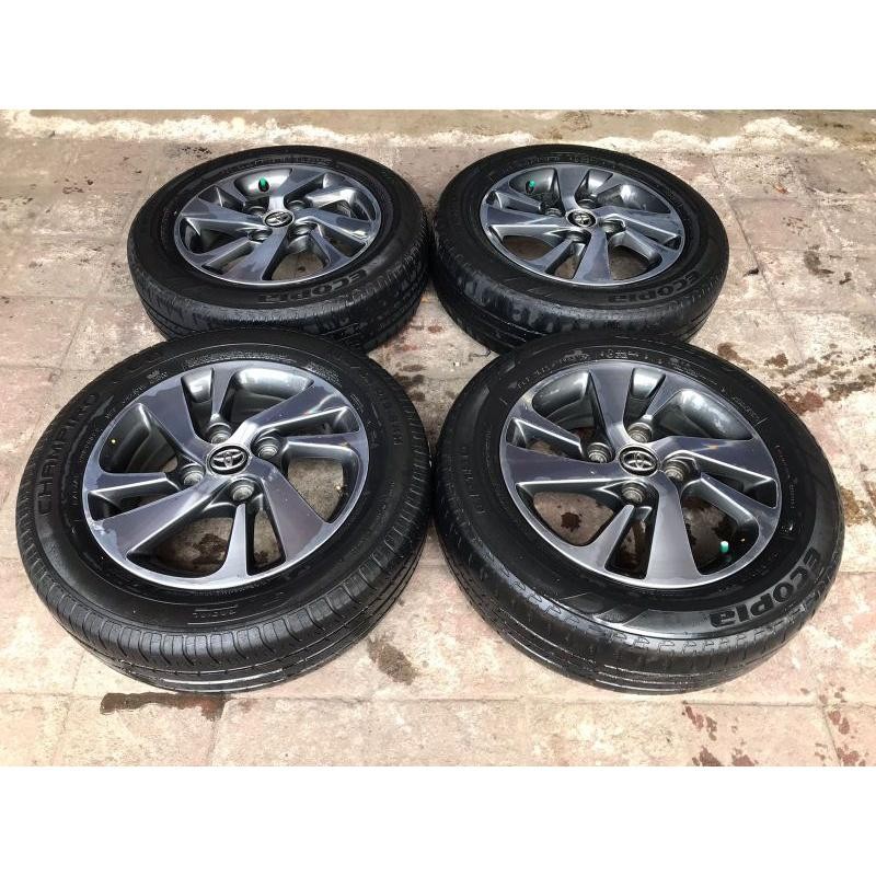 Velg Bekas Mobil Copotan Avanza Veloz Ring 15 + Ban Bisa Buat Xenia Avanza