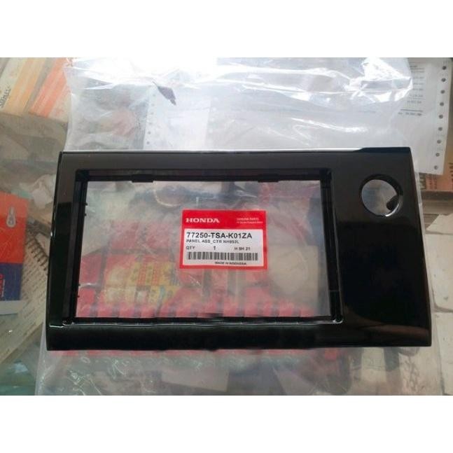 Panel Assy Head Unit - Cover Plastik Hitam Layar Tengah Honda Brio Satya Rs . Mobilio E Rs . Brv 2