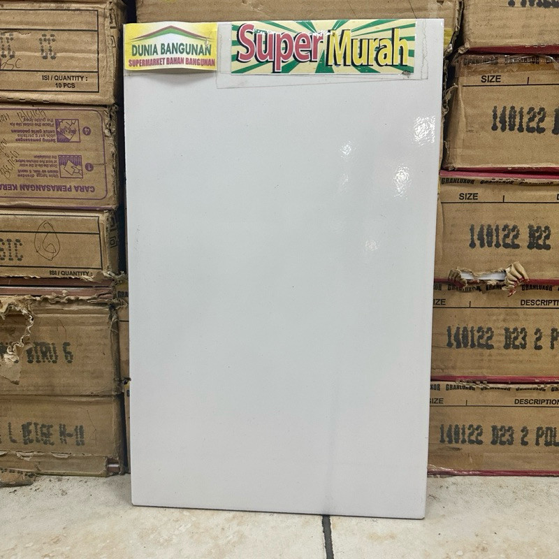 Keramik 25x40 Putih Polos Kaisar Sand White Keramik Dinding Putih Glossy / Keramik Dinding Kamar Man