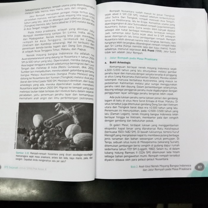 

TERLENGKAP Buku IPS Sejarah kelas 10 SMA / MA Kurikulum Merdeka Erlangga