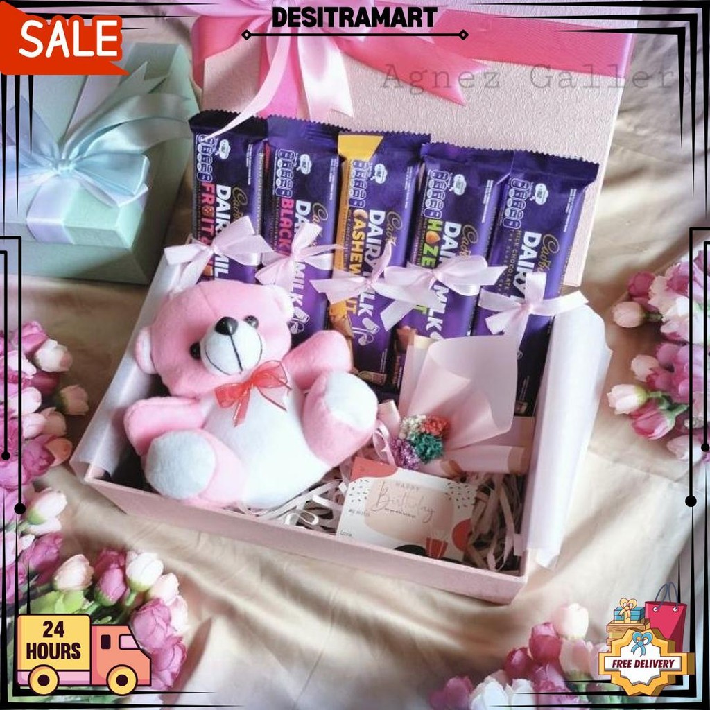 

Hampers Coklat Snack Box / Kado Valentine Ulang Tahun Wisuda Natal / Souvenir Ulang Tahun / Cadbury D Terlaris