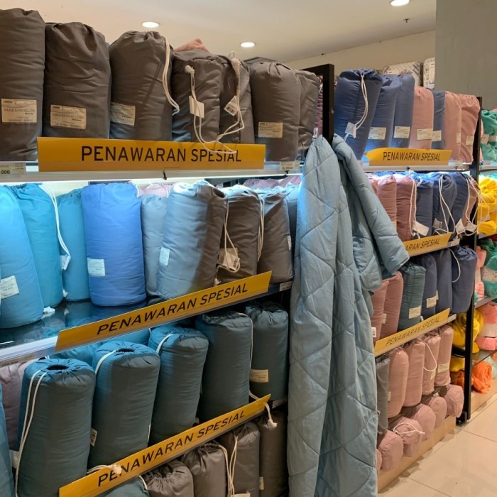 Informa Selimut Bedcover Marshmallow Blanket Bed Cover Polos Travel