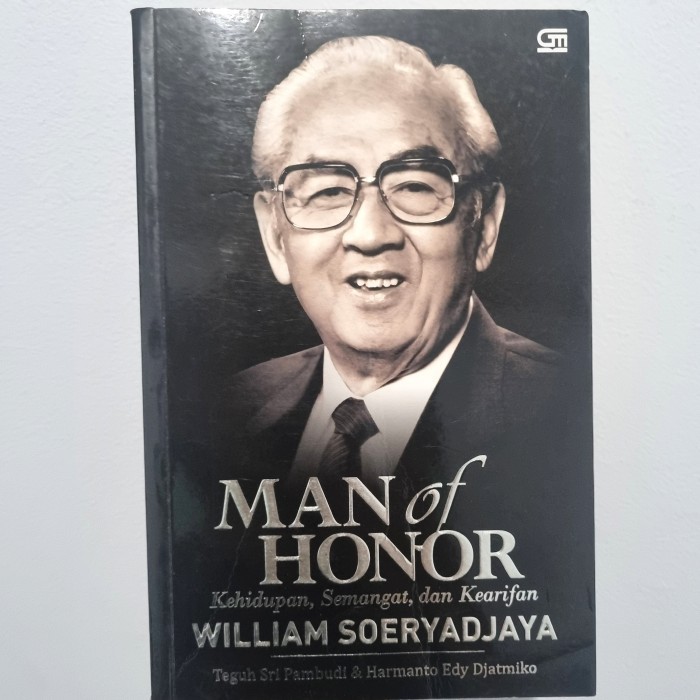 

ORI BUKU MAN OF HONOR - WILLIAM SOERYADJAYA