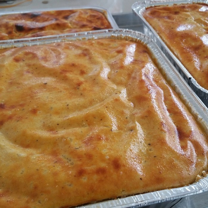 

PASTEL TUTUP XTRA LARGE (SIZE: 20X20X5 CM)