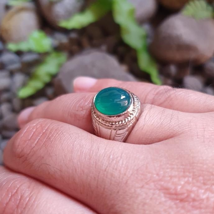 Cincin Pria Batu Akik Chalcedon Hijau Ukuran Kantoran