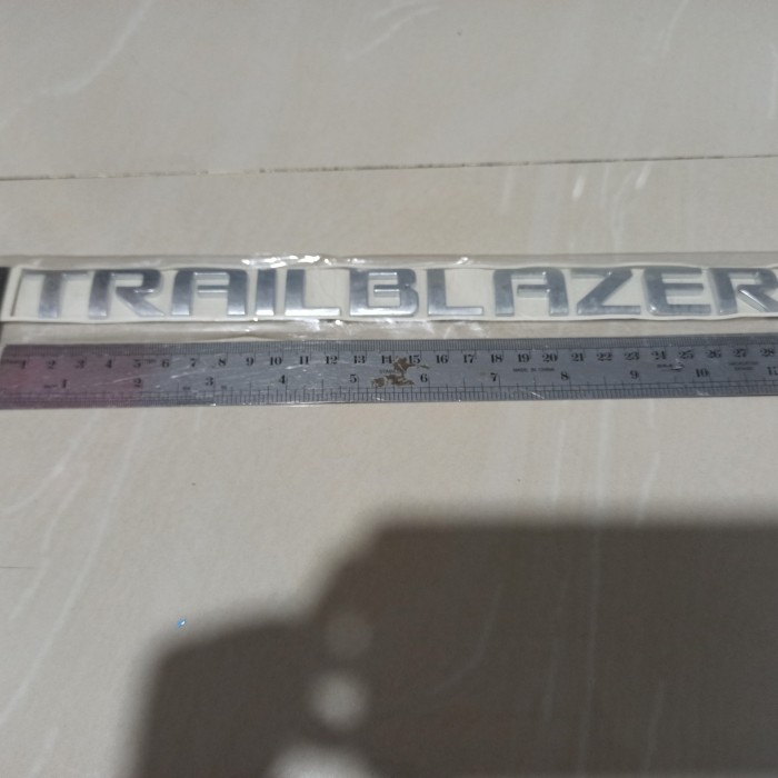 Jual Emblem Trailblazer Untuk Chevrolet Trailblazer