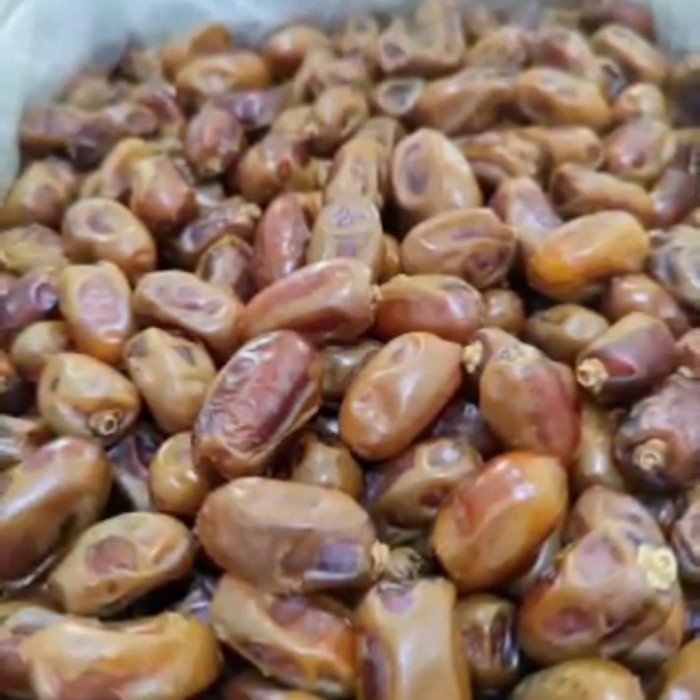 

Kurma Kholas Hikmah 1 Kg Gratis 1 Rwnceng Jahe Merah Instan