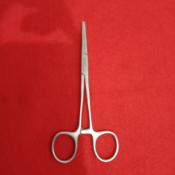 hemostatic forceps kelly , arteri clamp kelly