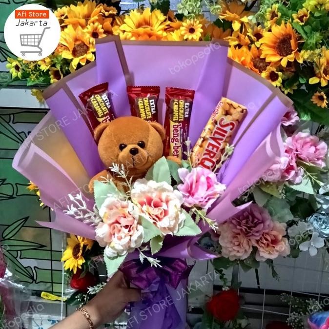 

Bucket Coklat L Hadiah Valentine L Buket Wisuda L Buket Bunga