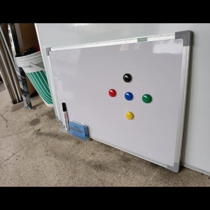 

Papan Tulis Magnet Whiteboard Gantung Single Face Zettaki 45X60Cm Original Dan Terpercaya