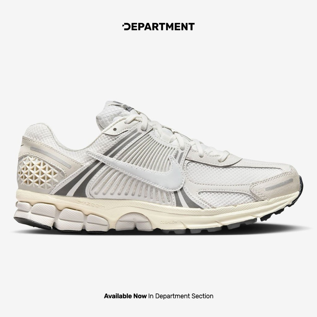 NIKE Sepatu Sneakers Pria ZOOM VOMERO 5 SE HF0731007 ORI