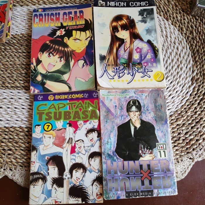 KOMIK HUNTER - CAPTAIN TSUBASA - NIHON - CRUSH GEAR original
