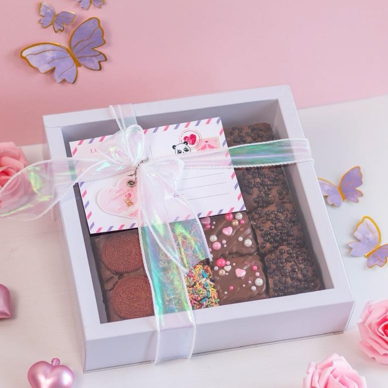 

CR - HAMPERS BROWNIES VALENTINE / VALENTINE GIFT TERLARIS