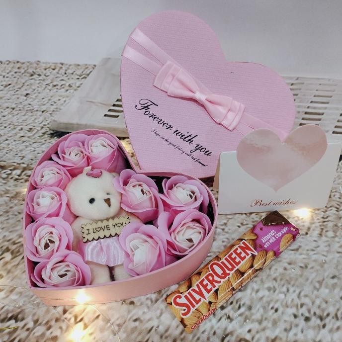 

CR - HONEY GIFT - Promo 2in1 Bunga Valentine - Kado Bunga dan Coklat TERLARIS