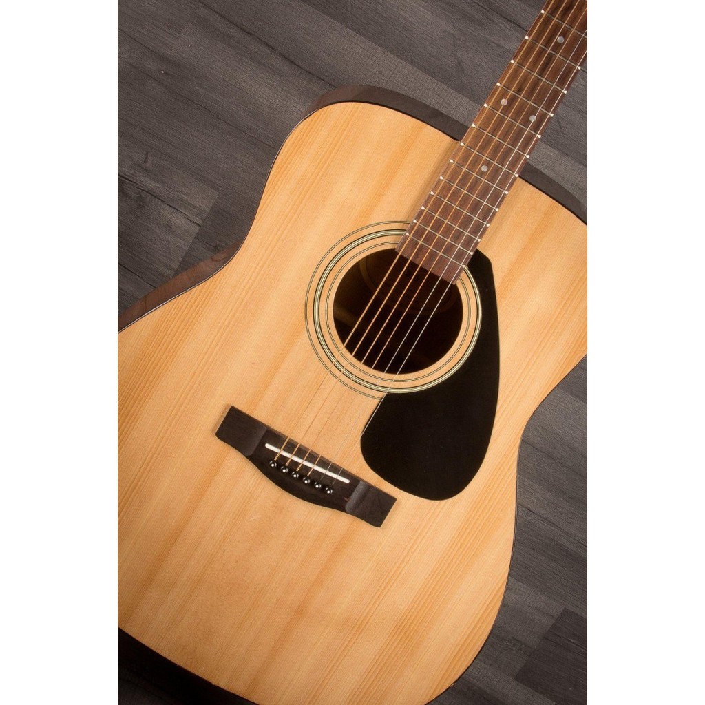 Yamaha F310 Gitar Akustik