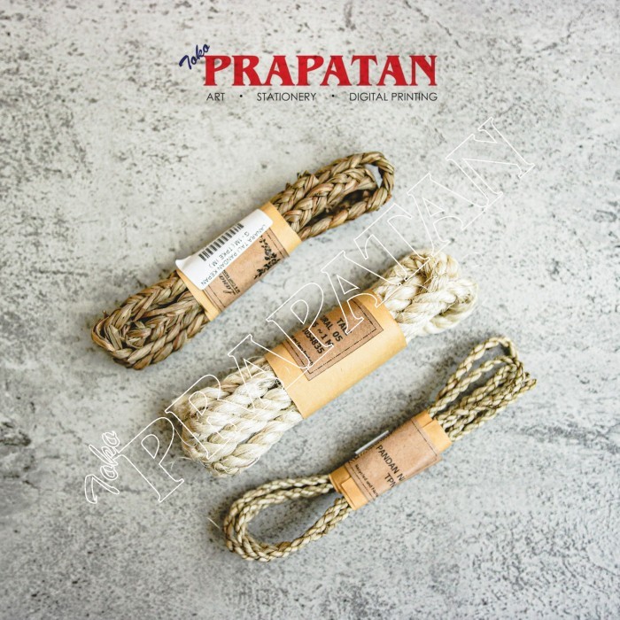 

Tali Rami / Pandan / Pandan Kepang Natural Lanara 1 Meter