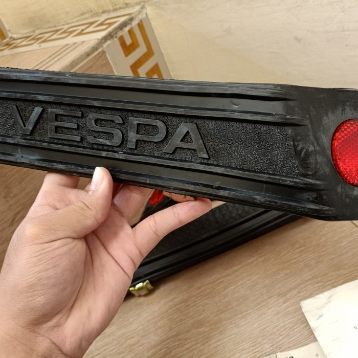 Body Trim Gev Torino Vespa Smallframe Pts Original Nos Gevtorino