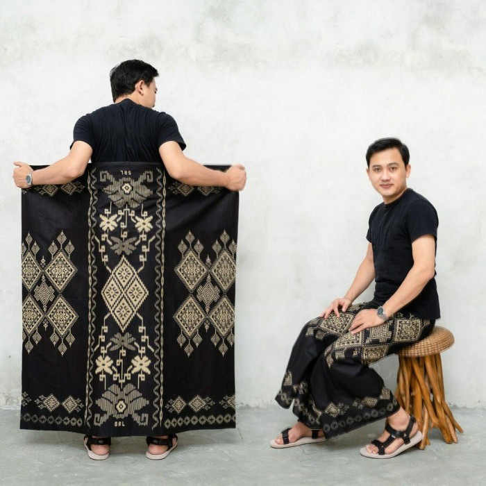 Sarung Pria Motif Kaligrafi Kufi Batik Palaikat Sarung Pondok Sholat