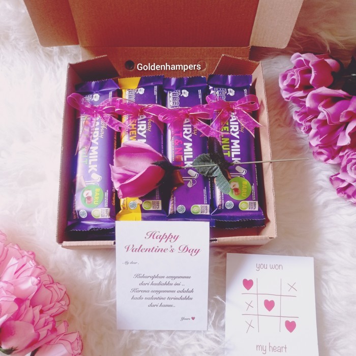

HAMPERS VALENTINE COKLAT / KADO COKLAT HAMPERS / VALENTINE GIFT