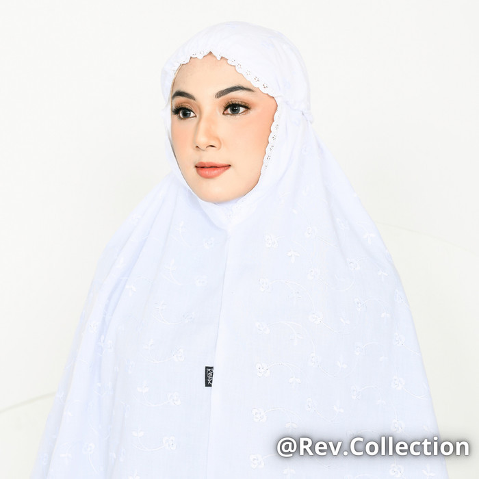 Bergo Putih Bergo Super Jumbo Perlengkapan Umroh