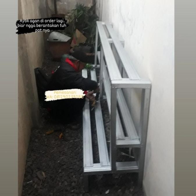Rak pot bunga baja ringan susun 3 LAJ