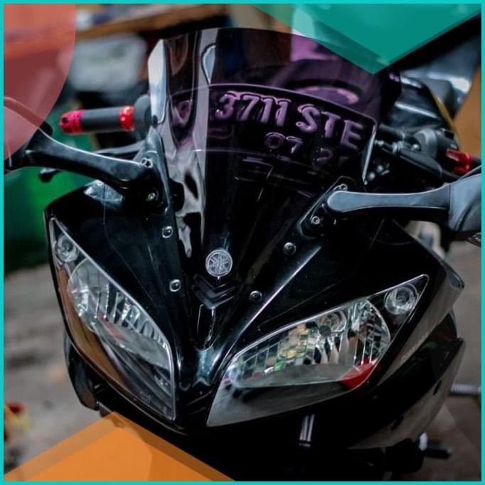 VISOR R15 V2 VISOR R15 OLD VISOR R15 LAMA VISOR R15 OLD WINGLET R15 V
