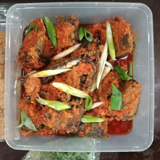 

Ikan Tongkol Basah Balado 1kg Hallal makanan jadi