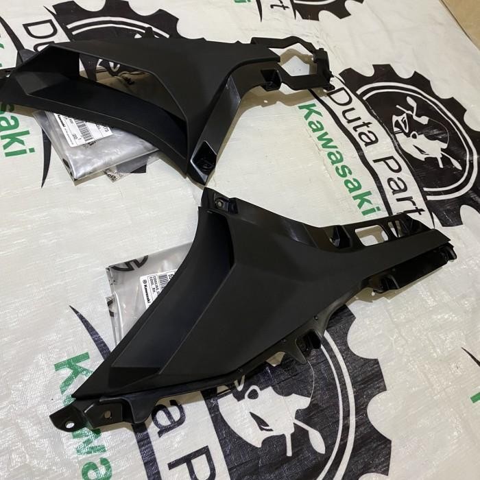AIRSCOOP FAIRING LUAR ZX25R ZX 25 R ORIGINAL Original