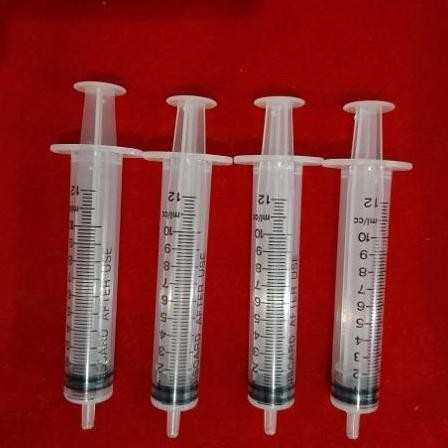 

Suntikan ukuran mili liter