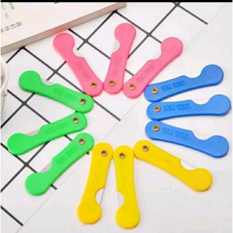

Cutter Pisau Lipat Mini Super Tajam Serbaguna