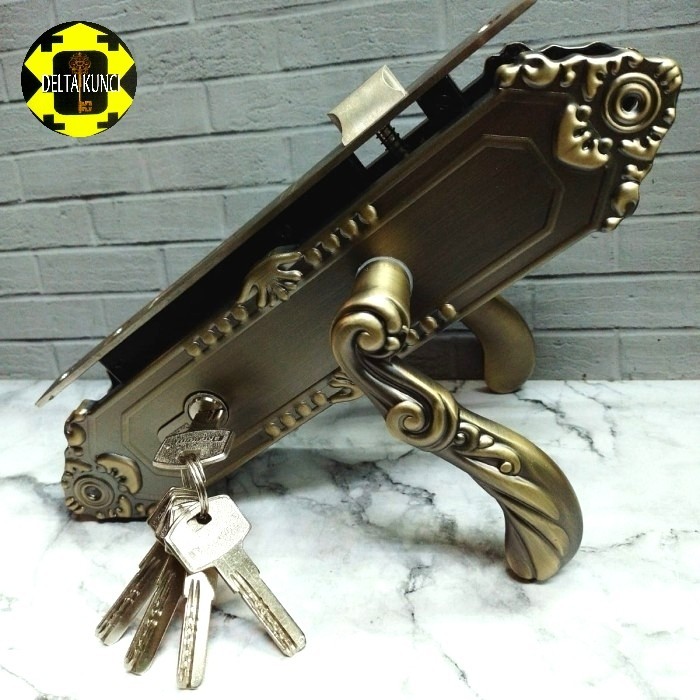Hot Promo Handle Pintu Rumah Klasik Antik Set Body Kunci Murah/Gagang Pintu Ukir Dlc