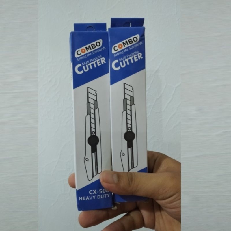 

Cutter Pisau Cutter Besar Pemotong Kertas Packing Kotak