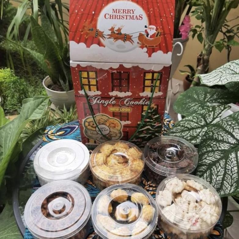 

SALE PAKET KUE NATAL & TAHUN BARU 2023 FREE KARTU UCAPAN is-23