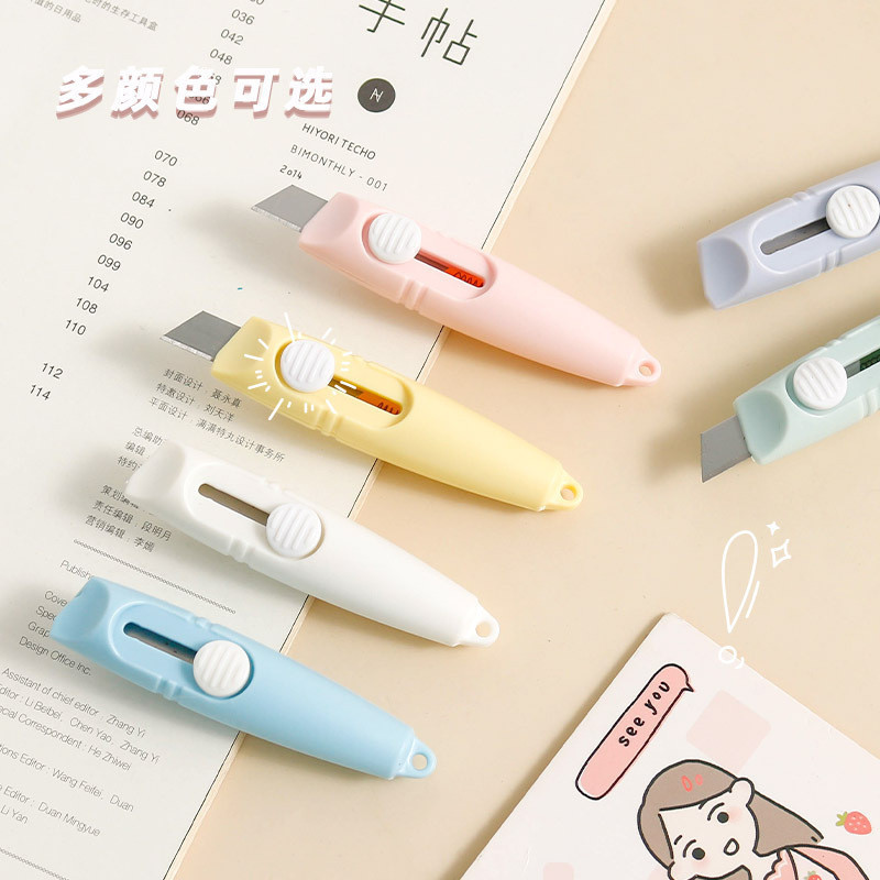 

Cutter Mini Pemotong Kertas Pisau Portable Kecil Pen Knife Silet Lucu Unik Viral