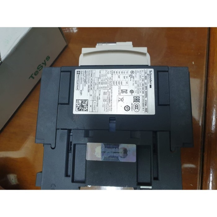 Schneider Electric Kontaktor / Contactor Lc1D40M7 / Lc1D40 / Lc1D40 Genuine