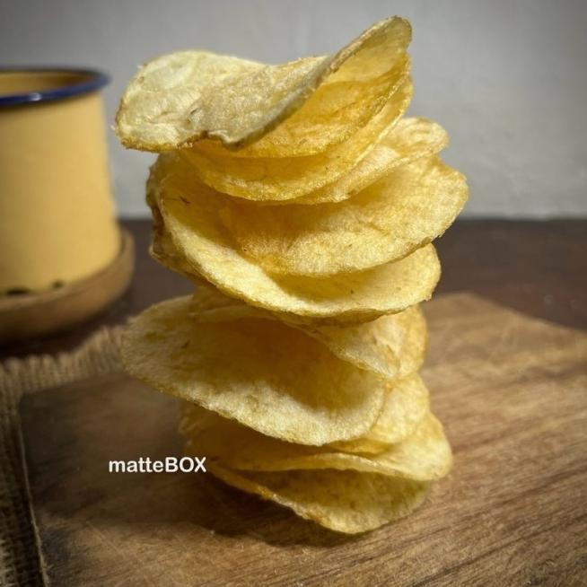 

Keripik Kentang Asin Gurih Curah Kiloan 500Gr