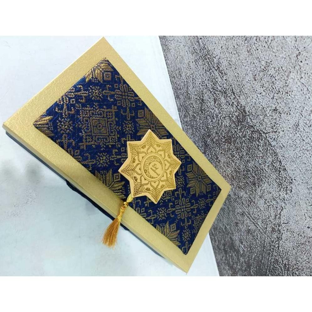 

Box Hampers Lebaran Songket 30x15x7.5cm / Kotak Hampers Idul Fitri