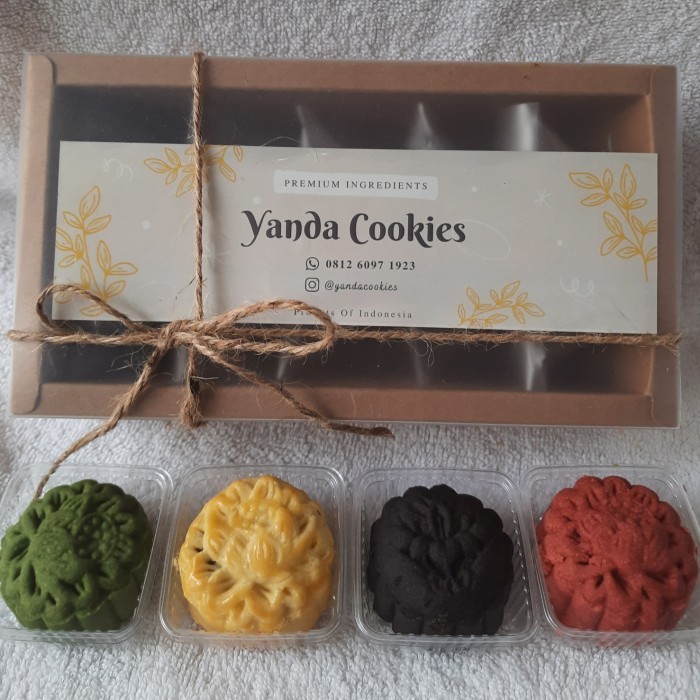 

Paket Giant Nastar box cantik