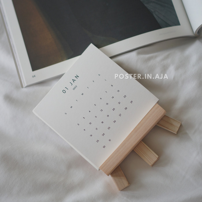 

Sale Square Calendar 2022 Aesthetic Minimalist Hiasan Meja Stand Wood