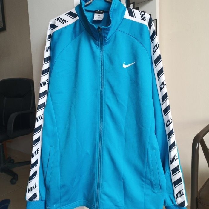 TRACKTOP NIKE FULL SPELLOUT