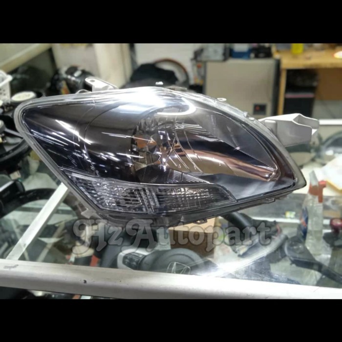 HEADLAMP LAMPU DEPAN TOYOTA VIOS GEN 2 HID 2010 ORIGINAL