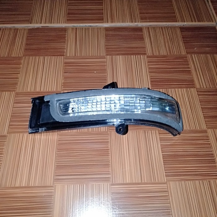 Sein spion Suzuki Ertiga 2014-2016 kanan original