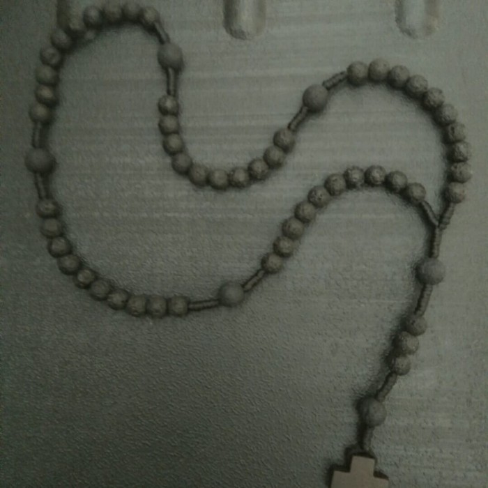 

Rosario Batu Lava Salib Kayu Rosewood