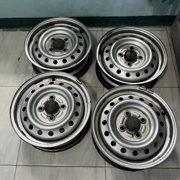 VELG KALENG RING 13 R13 PCD 4X100