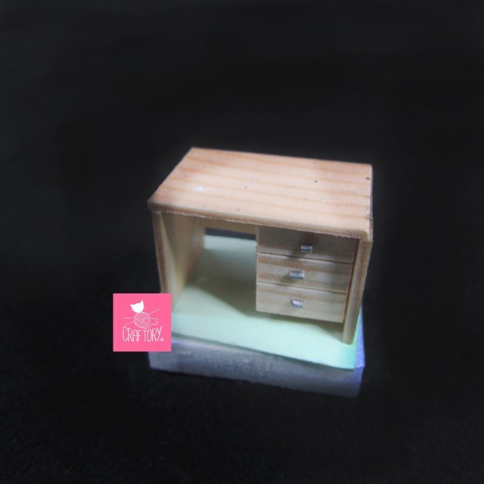 

Beli - Maket Meja Kantor / Meja Kerja / Meja Belajar - Skala 1:50