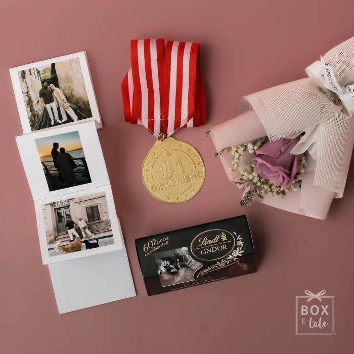 

Kado Pacar Wanita / Ulang Tahun - My Other Half By Box & Tale Promo