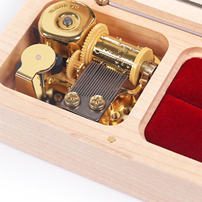 

Kotak Cincin Kayu Perhiasan Lamaran Nikah Tunangan Music Box Wedding Terbaru